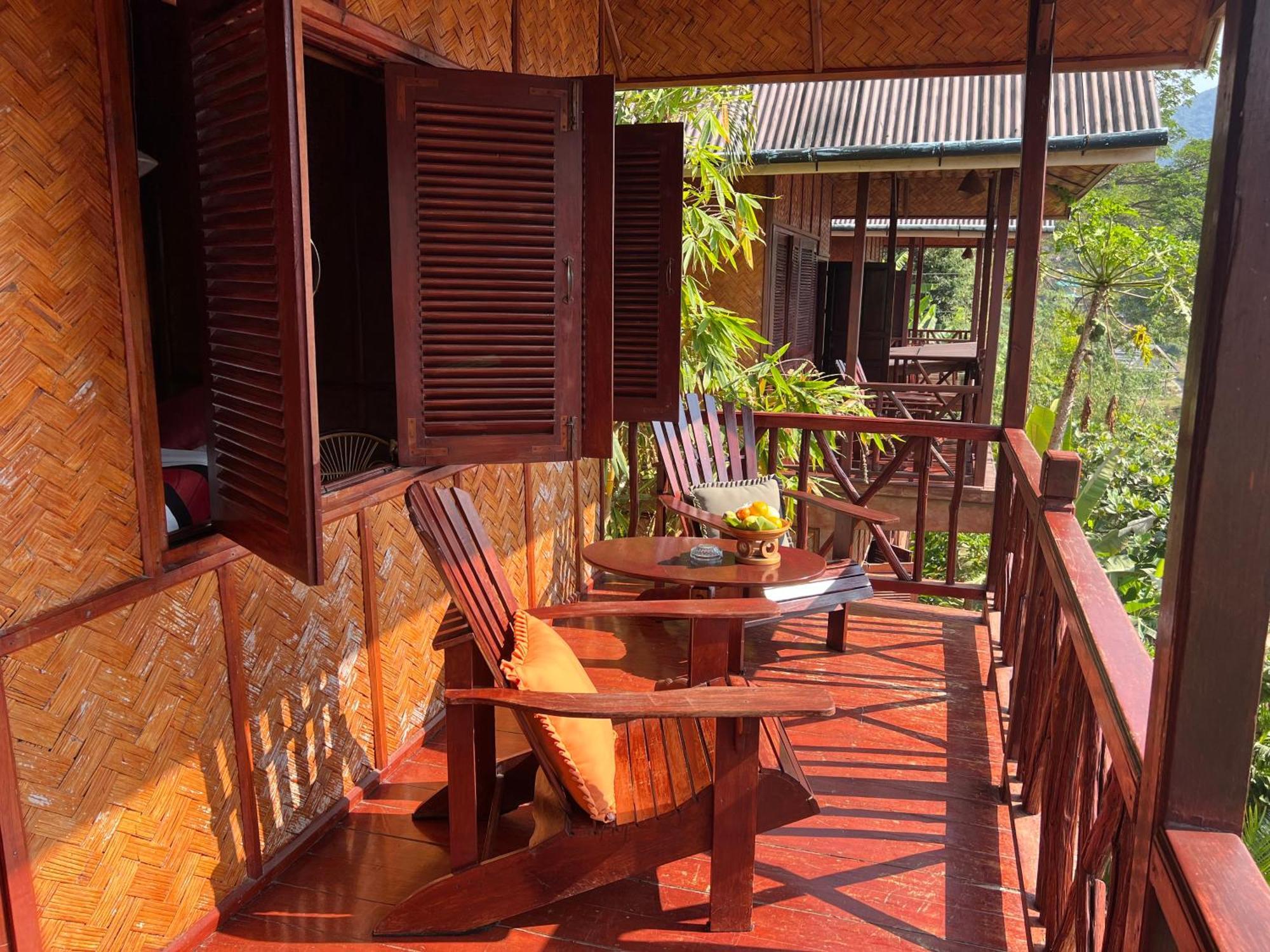 Mekong Riverside Lodge Pakbeng Exterior photo