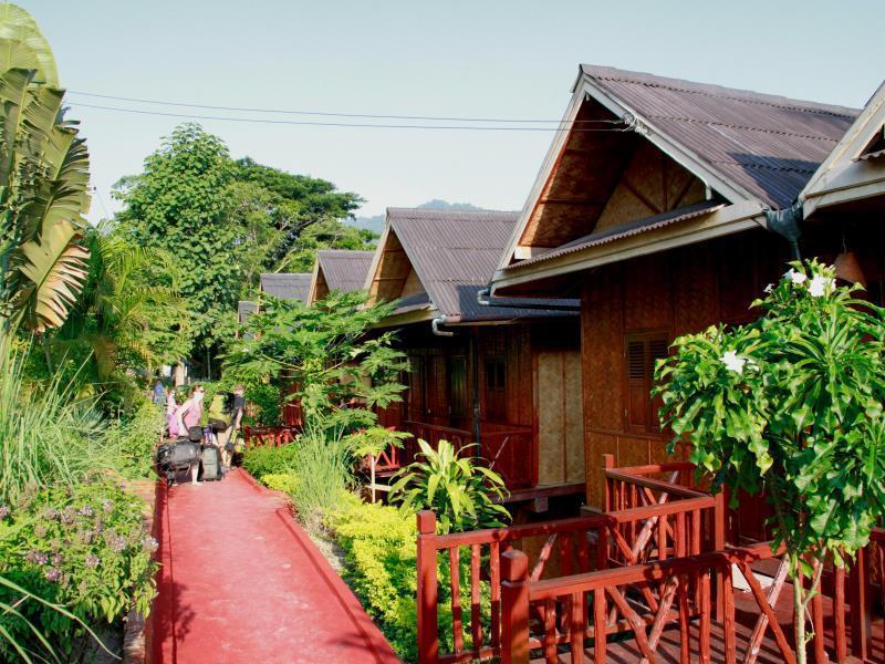 Mekong Riverside Lodge Pakbeng Exterior photo